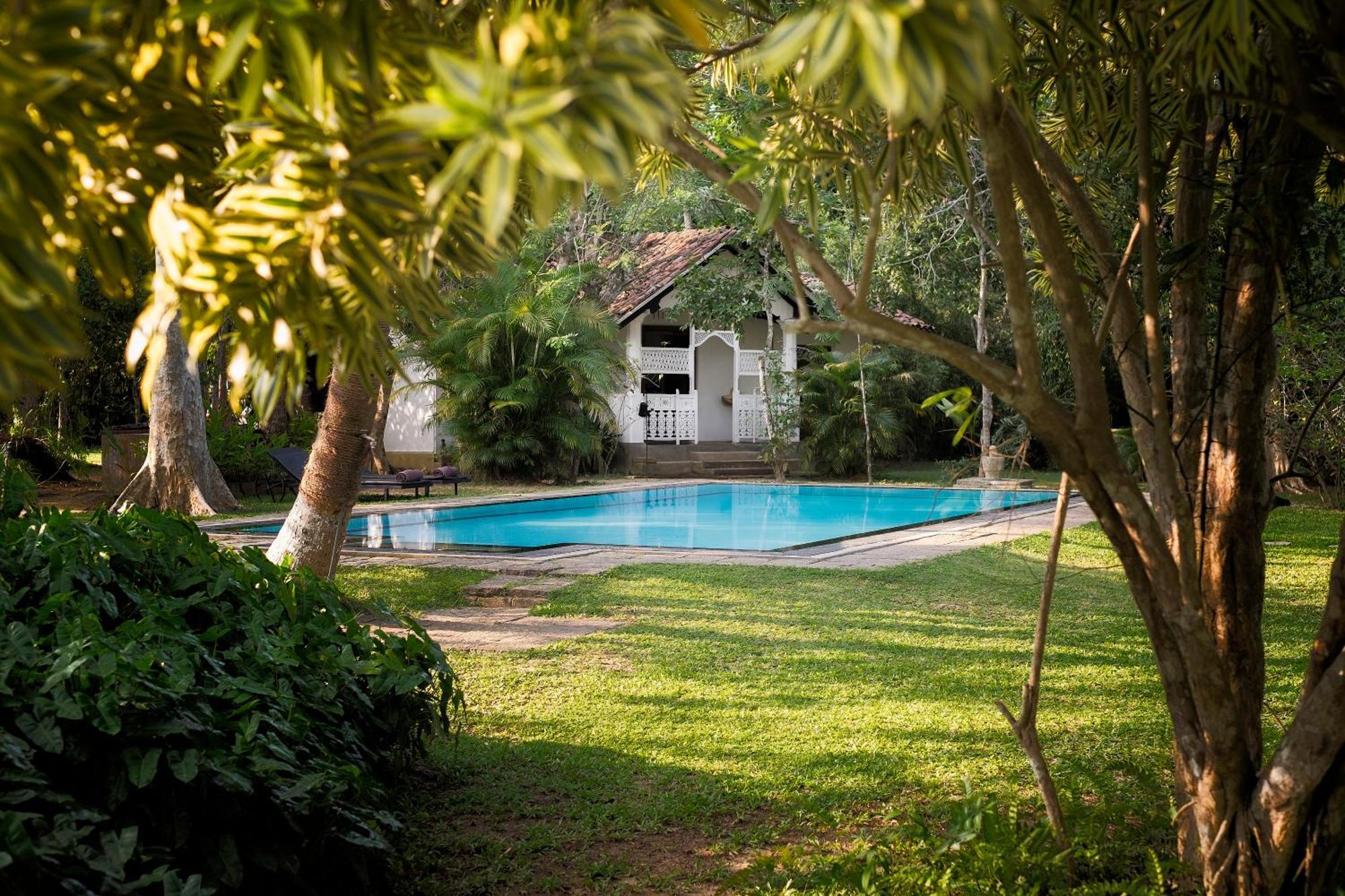 Nisala Arana Boutique Hotel Bentota Exteriör bild