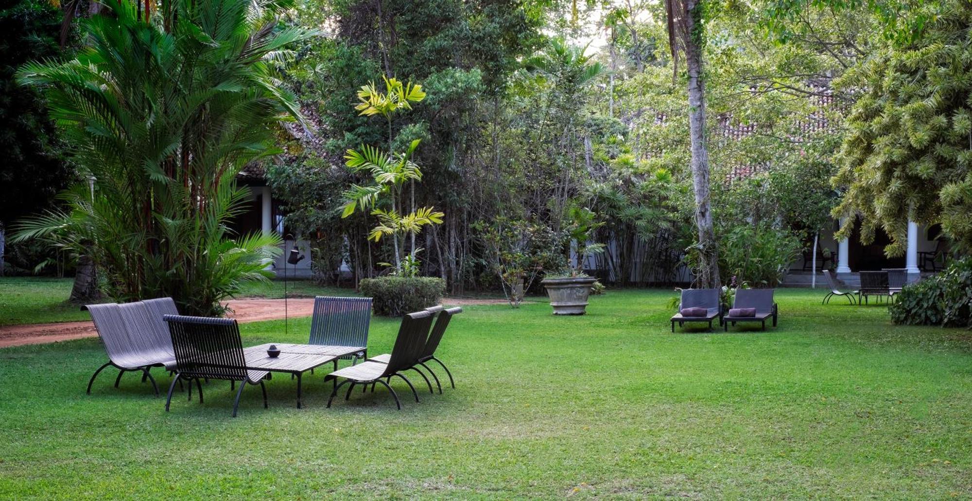 Nisala Arana Boutique Hotel Bentota Exteriör bild