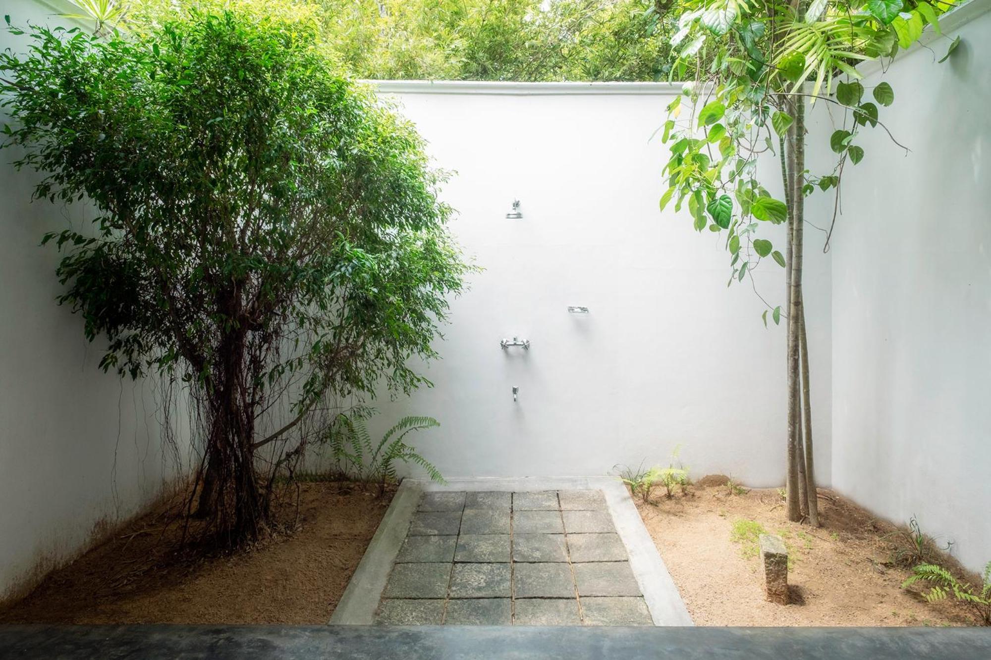 Nisala Arana Boutique Hotel Bentota Exteriör bild